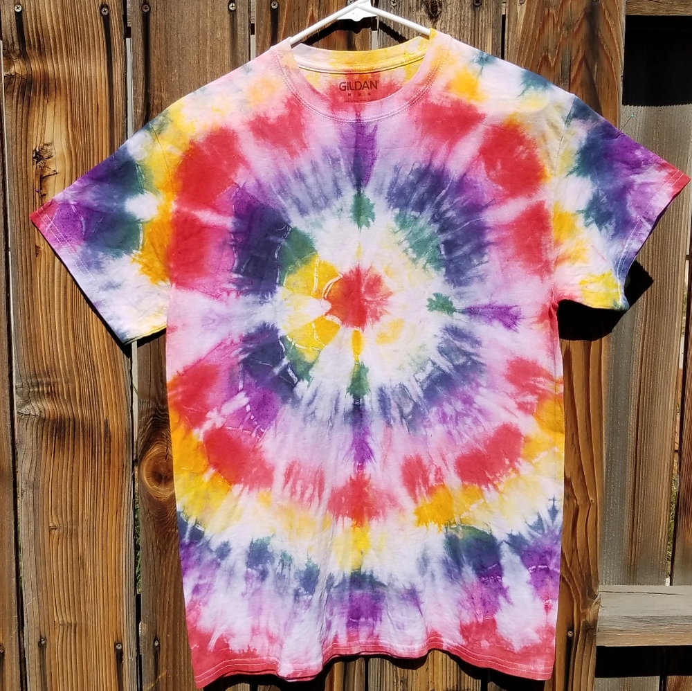 NEW! Tie dye t-shirt
